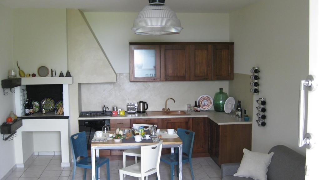 Holiday Home Cannubi In Бароло Экстерьер фото